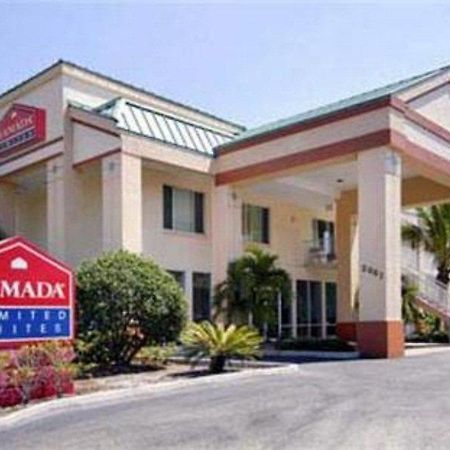 Ramada Limited Clearwater Hotel And Suites Eksteriør bilde